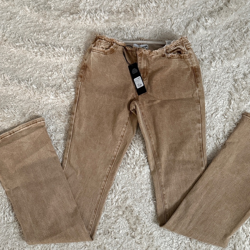 Fashion Nova Brown Frayed Hem jeans size 5.